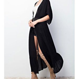 Easel Black Crochet-Accent Kimono